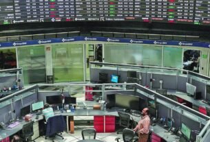 BMV Opera Con Pérdidas y Perfila Ligera Caída Semanal