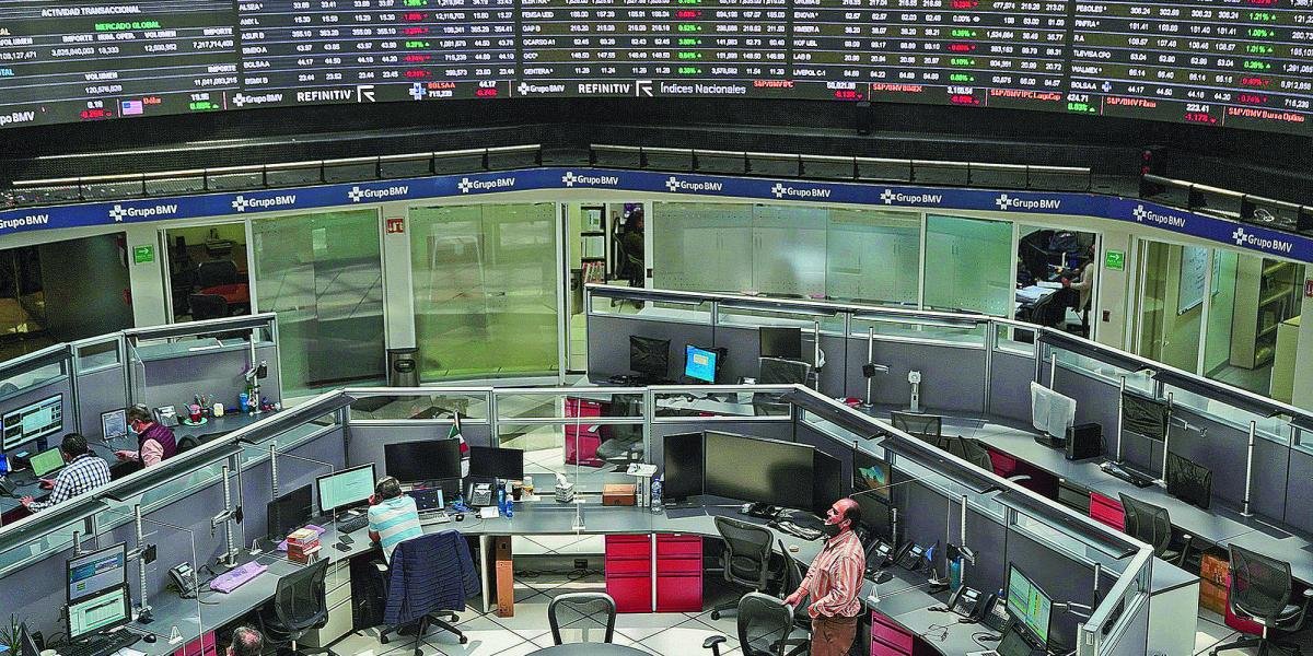 BMV Opera Con Pérdidas y Perfila Ligera Caída Semanal