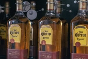 Aranceles de Trump ‘Dan Cruda’ al Tequila Mexicano: José Cuervo Prevé Pérdidas Millonarias