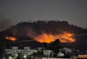 SE Registro Incendio en El Cerro de La Estrella en Iztapalapa; Protección civil y bomberos Acuden al Lugar