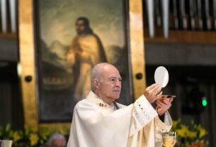 Cónclave “VA A SER BREVE”: Cardenal Carlos Aguiar Retes en Entrevista exclusiva para n+