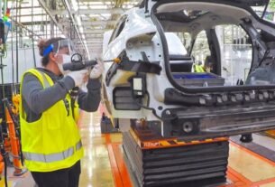 Ford Sube Los Precios de Sus Modelos Armados en México por Los Aranceles de Trump