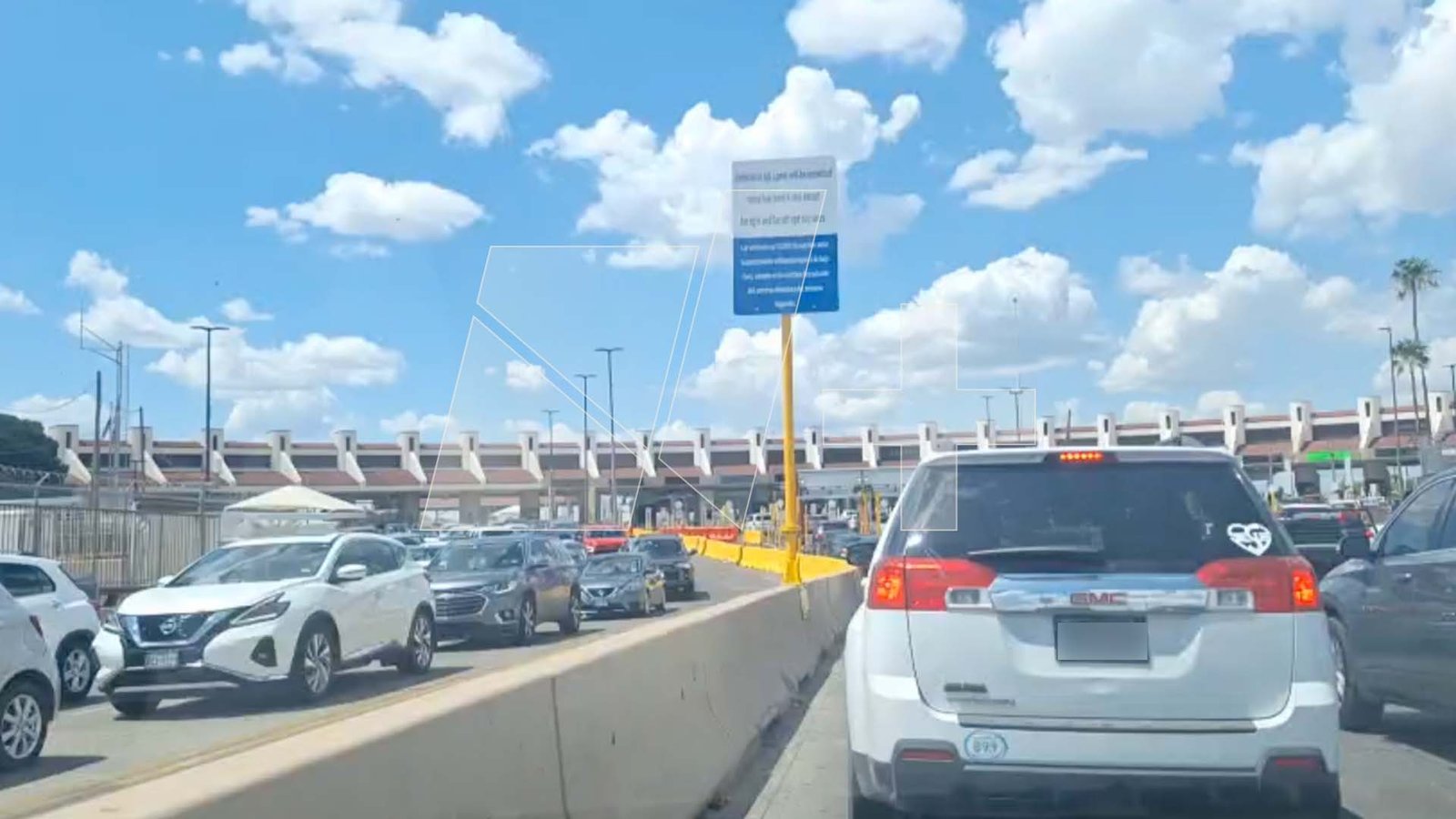 Detienen A 31 Migrantes Sin Estatus Legal en Laredo, Texas