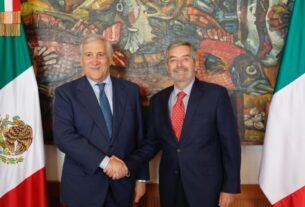 Juan Ramón de la Fuente Recibe Un Antonio Tajani en El Marco de 151 Años de Relaciones Diplomías México