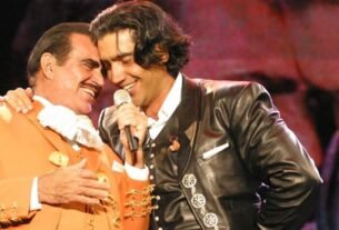 Mamá de Alejandro Fernández Convierte la Ropa de Vicente Fernández en Tiernos Detless Para La Familia