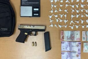 Detienen a Brad Pitt Con Arma y Droga en Monterrey