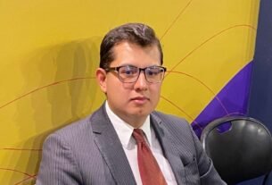Axel Lara López Busca El Juzgado Especializado Con Una Visonn Jurídico-Económica