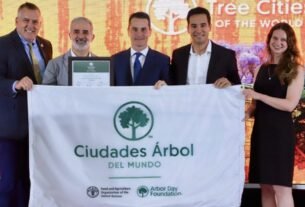 Monterrey recibe Distintivo Mundial como “Ciudad árbol”