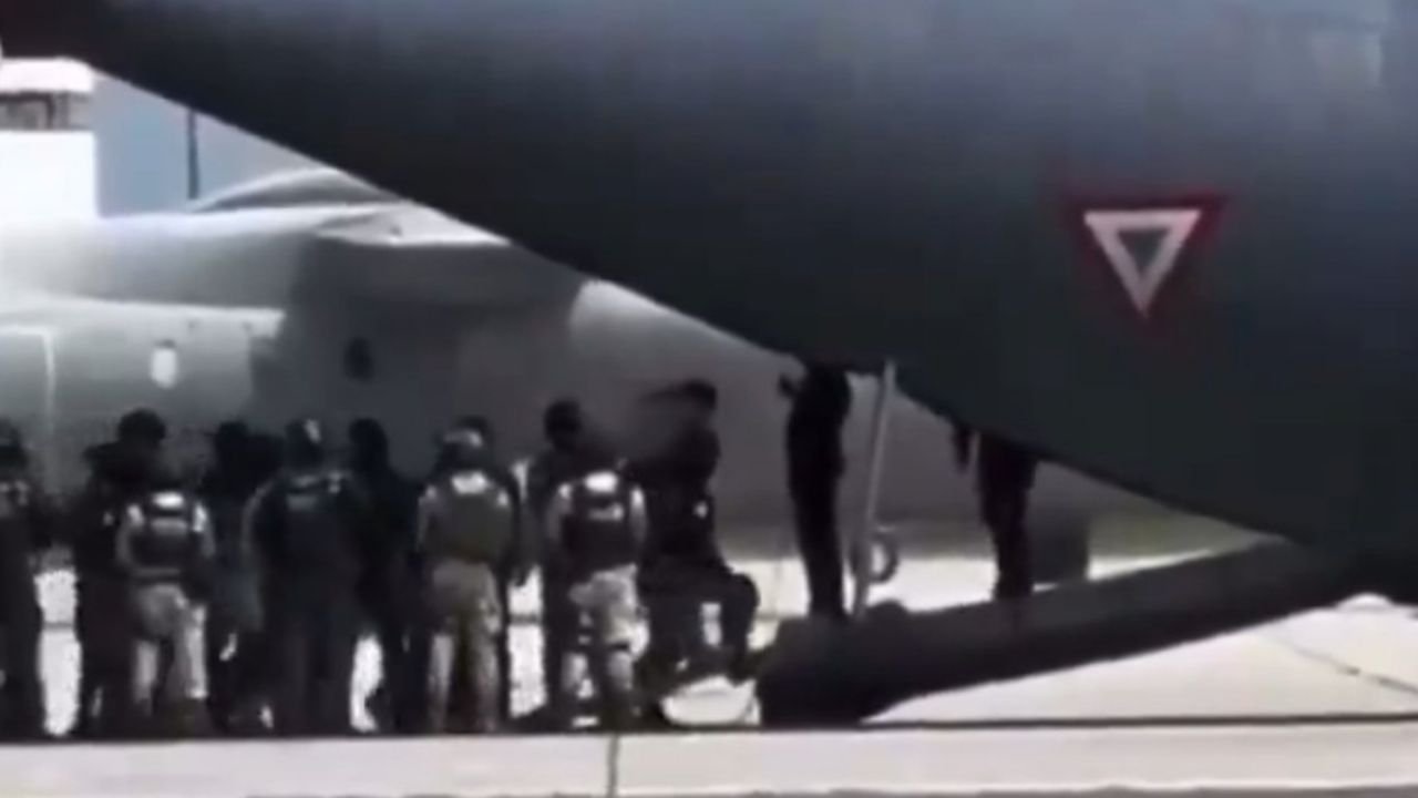 Revelan Las Primeras Imágenes de Los 26 Narcotraficantes Extraditados una eu