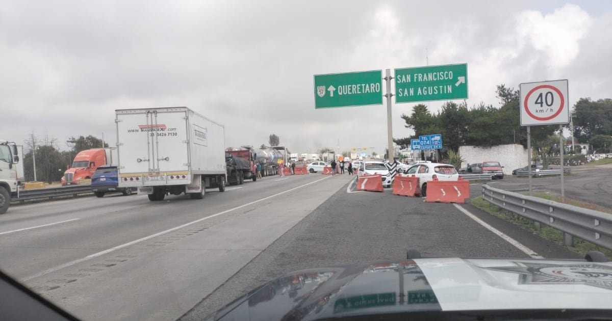 Transportistas Bloqueos Ambos Sentidos de la México-Querétaro: ¿Qé Tramo Está Cerrado Hoy?
