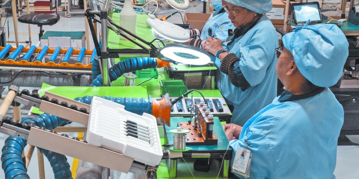 México Desplazó A China en Ventas de Equipo Eléctrico-Electrónico A UE