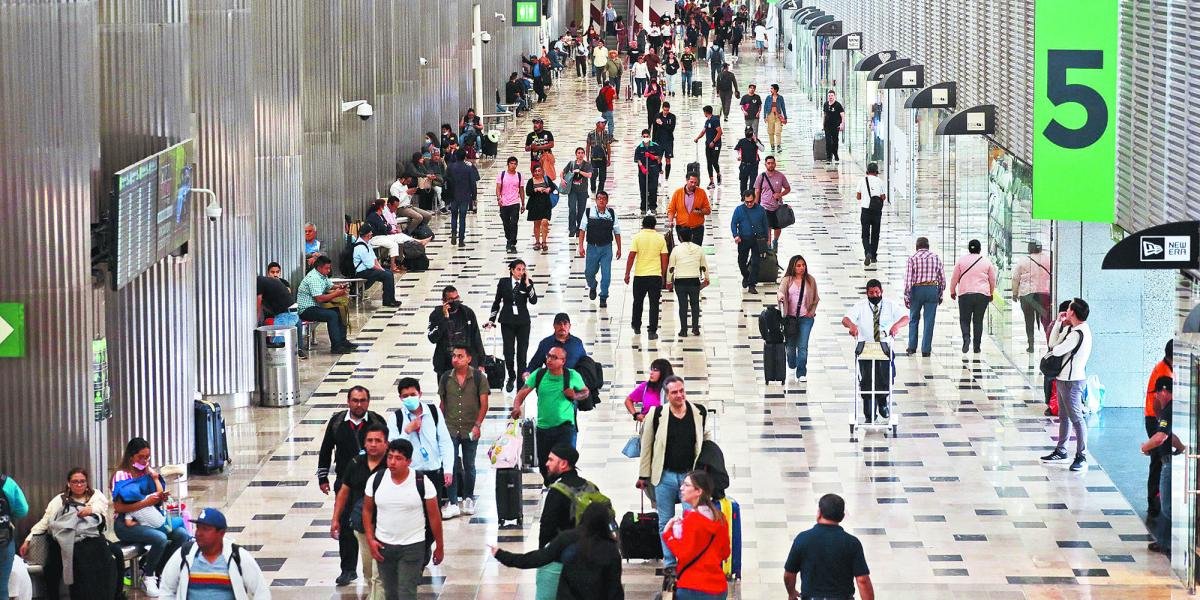 Divisas turísticas en México crecieron 6.2% a septiembre; suma 25.778 millones de dólares