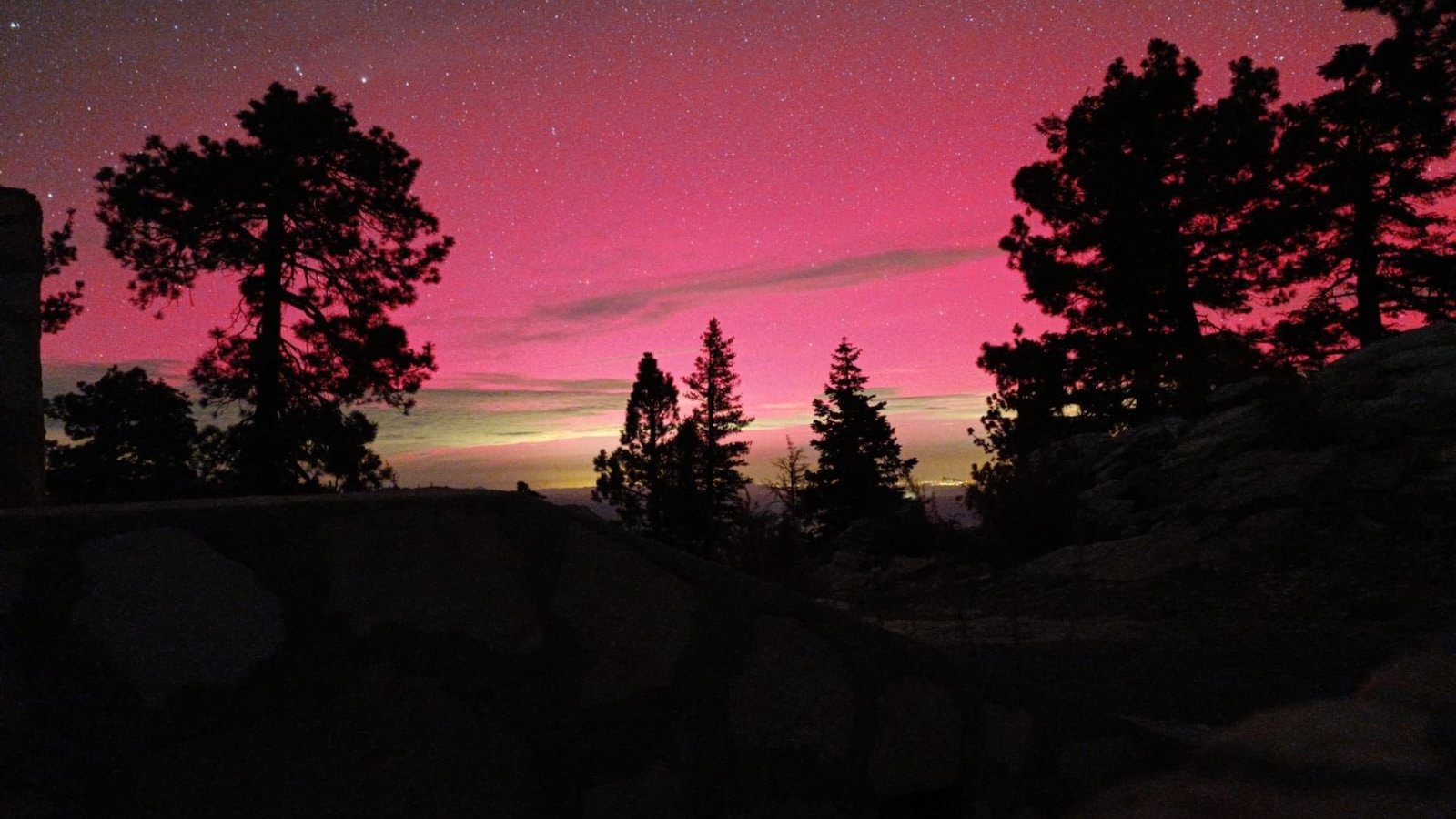 UNAM Prevé Nuevo Avistamiento de Auroras Boreales Esta Noche en México, ¿En Qué Zonas?