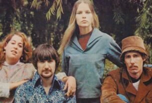 Triunfó en los años 60 tras liderar una banda popular, pero es recordado por tener una relación amorosa con su hija.