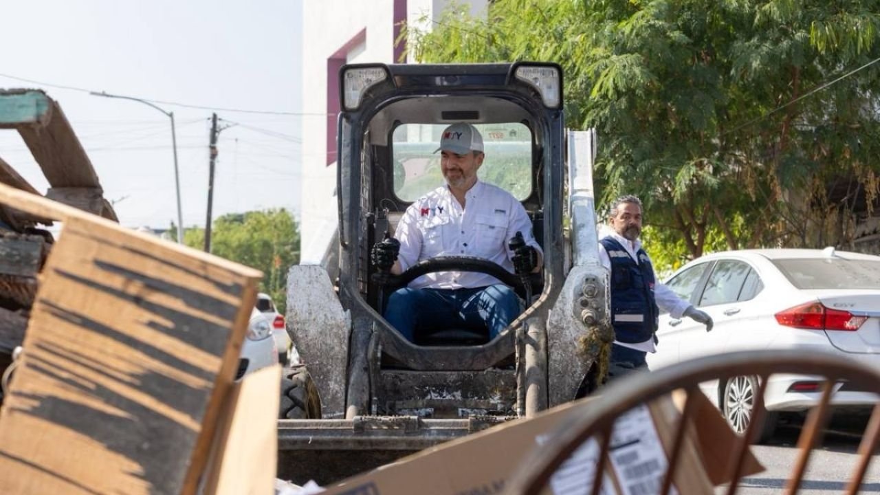 Adiós a los cacharros en Burócratas Federales: Adrián de la Garza lidera la limpieza masiva