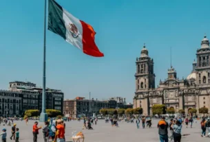 La mitad de la pobreza en CDMX tiene que ver con el tiempo, no con el dinero: estudio