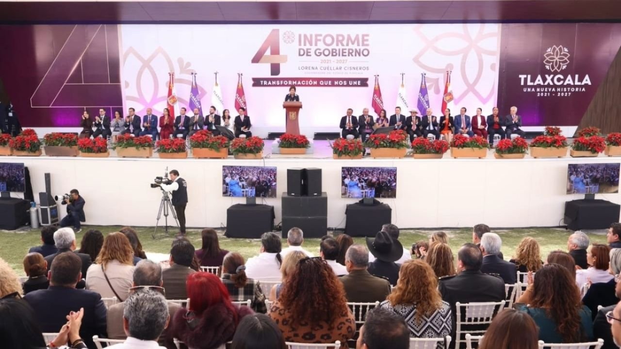 Rinde gobernadora de Tlaxcala cuarto informe de gobierno