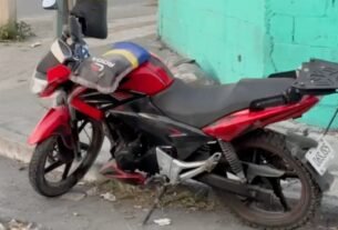 Motociclista Queda Herido al Derrapar en Avenida Ruiz Cortines en Monterrey