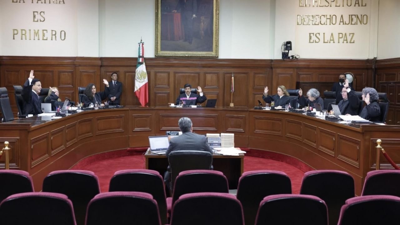 Corte renuncia a usar camionetas de lujo ciegas, iniciarán proceso de devolución