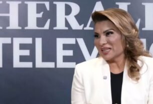 Senadora Lorenia Valles impulsa regulación de redes sociales; propone edad mínima de 16 años