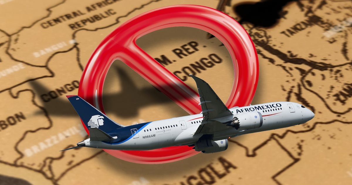 México restringe entrada por ébola: Aeroméxico no trasportará a viajeros que hayan estado en Congo