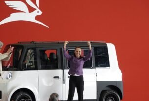 Usan el mismo cargador que los Tesla: Así es Olinia, el primer auto eléctrico hecho en México